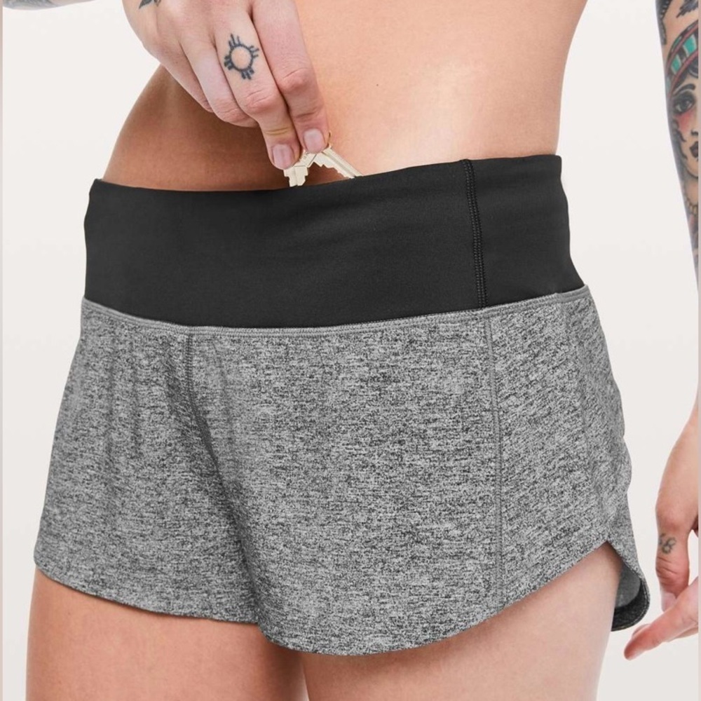 Lululemon Speed Up Short 2.5” Heather Lux Multi Black/Black Size 6 Rare Low Rise - Picture 3 of 8